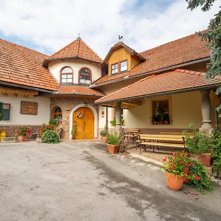 Vakantieboerderij Winery Toplak *